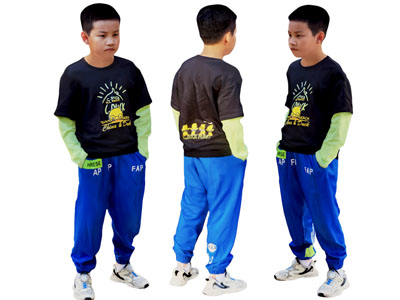 现代小男孩